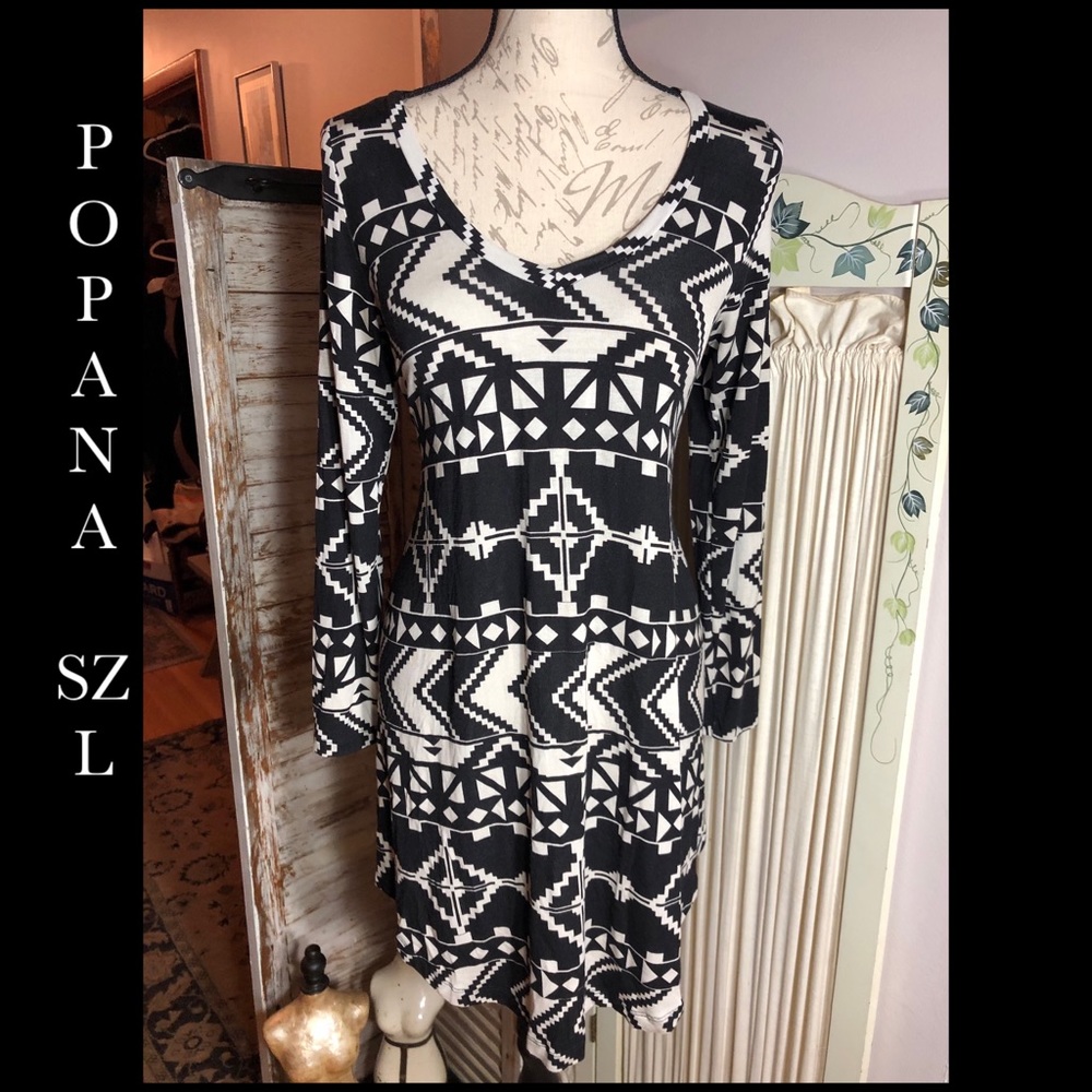 NWOT-LARGE-POPANA BLACK/LIGHT BEIGE AZTEC DRESS